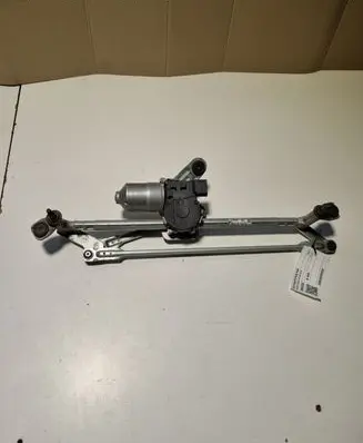 Volkswagen Jetta VII Front wiper linkage 17B955023B