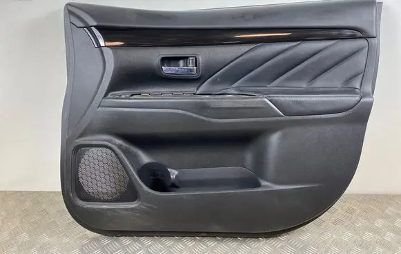 Mitsubishi Outlander Front door card panel trim 4B45X 83909 7221C906XA
