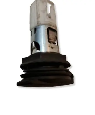 Volkswagen Golf V 12 V Socket (rear) 1K0919309