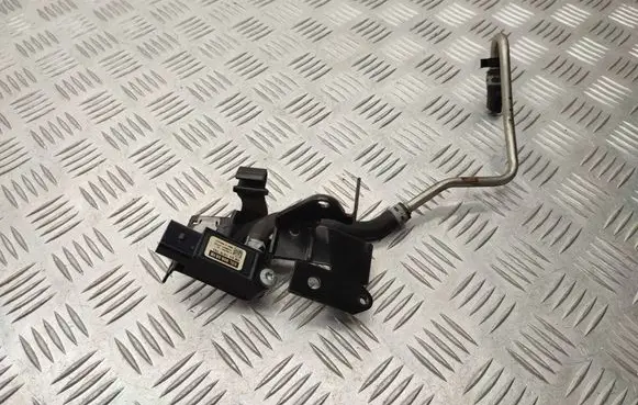 Skoda Octavia Mk3 (5E) Exhaust gas pressure sensor 03L906051B