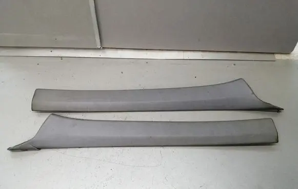 Mercedes-Benz E W124 (A) pillar trim 1246920389 1246920489