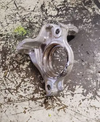 Citroen C4 Grand Picasso Driveshaft support bearing bracket 960107180