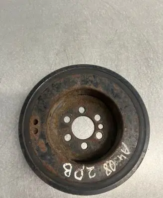 Volkswagen PASSAT B6 Crankshaft pulley 06F105243J