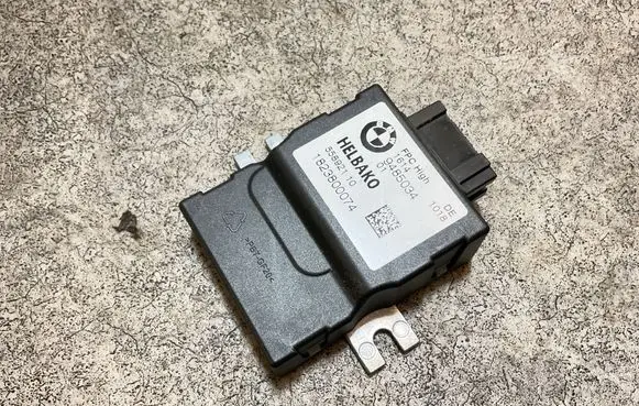 BMW 5 G30 G31 G38 Fuel injection pump control unit/module 9485034 55892110 1823800074