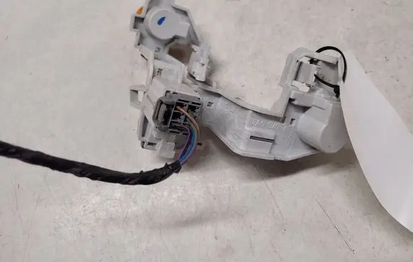 Ford Fiesta Tail light bulb cover holder 8A6113405A