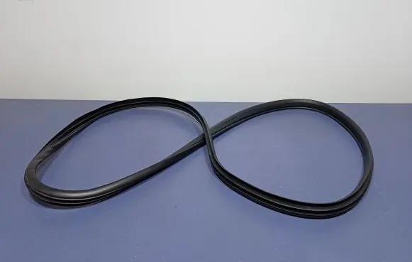 Mazda 6 Front door rubber seal 