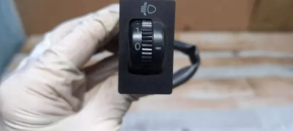 Toyota Corolla Verso AR10 Headlight level height control switch 8415202021 37139