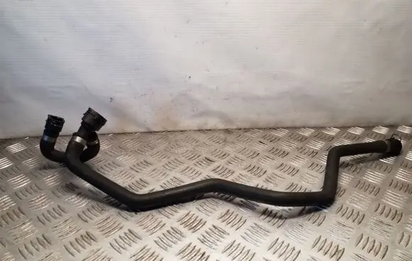BMW 5 F10 F11 Engine coolant pipe/hose 8509102