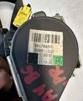 Audi A4 S4 B6 8E 8H Front seatbelt 560788501 008R000