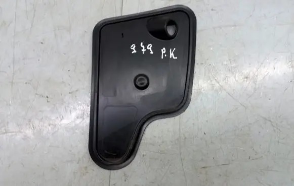 Volkswagen Jetta VI Other interior part 5C6837915B