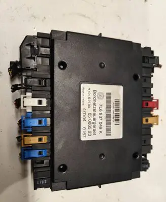 Volkswagen Touareg I Comfort/convenience module 7L6937049K 05066523 H49S2703