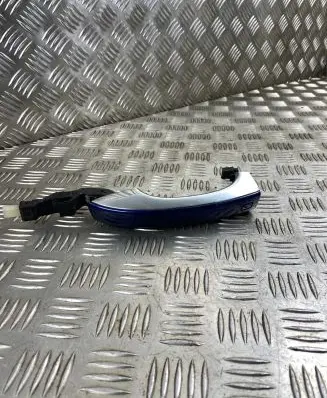 Audi A8 S8 D4 4H Front door exterior handle 4H0837205B