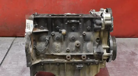 Opel Astra H Engine block 
