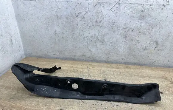 Audi A7 S7 4G Fender end trim 4G8821111A