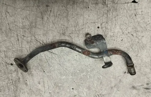 Opel Corsa C Oil cooling pipe 