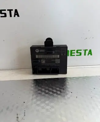 Audi A4 S4 B8 8K Door control unit/module 8K0959795C