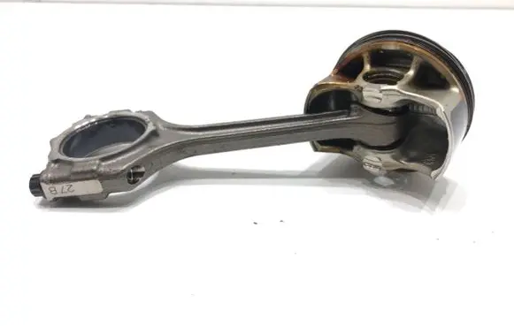 Hyundai Elantra VII Piston with connecting rod 