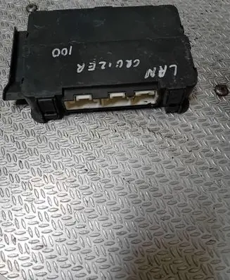 Toyota Land Cruiser (J100) Other control units/modules T1B13810074