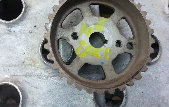 Ford Focus Fuel pump gear (pulley) 