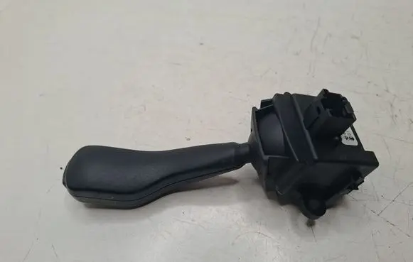 BMW 3 E46 Indicator stalk 01104010 8363668K