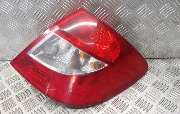 Renault Thalia II Rear/tail lights set 8200700047