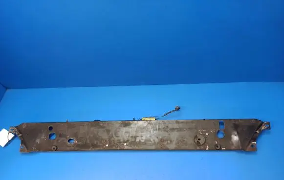 Top upper radiator support slam panel