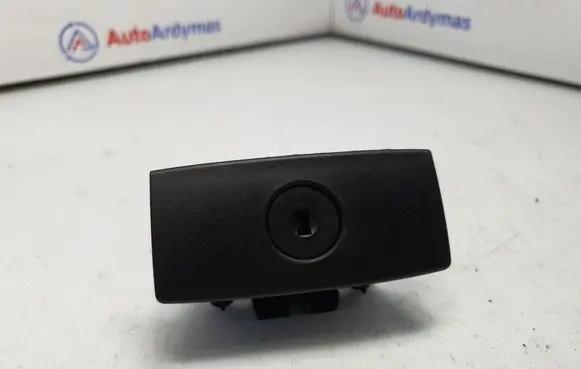 BMW X4 F26 Glove box lock 9242098 51169242098