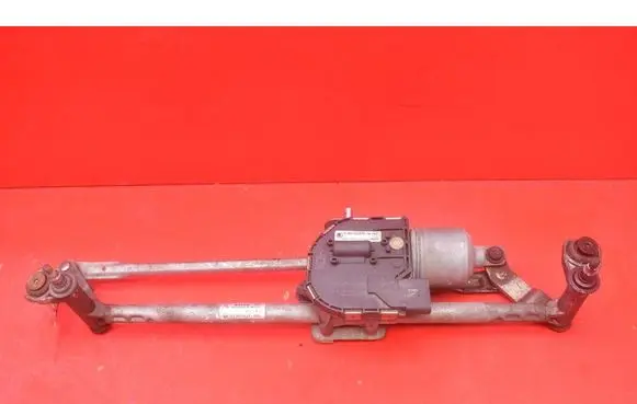 Front wiper linkage and motor