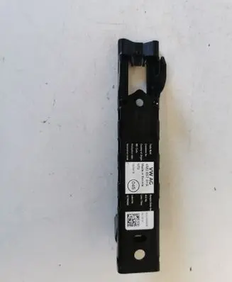 Volkswagen PASSAT B8 Seat belt adjustment rail 4M0857819