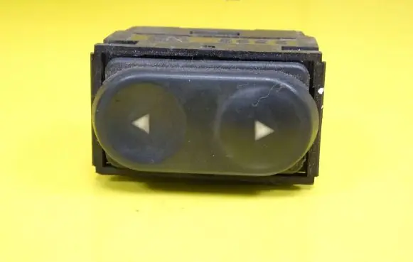 Fiat Punto (188) Electric window control switch B569