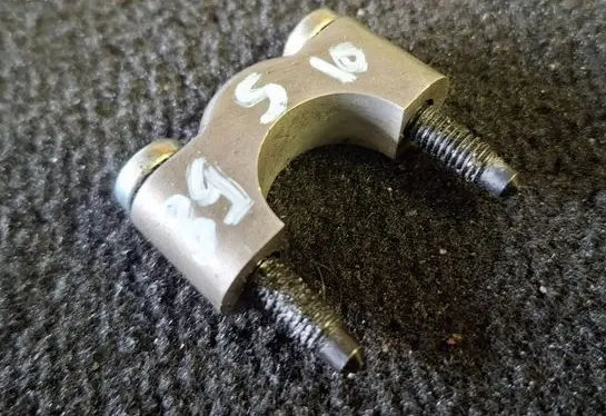 BMW 5 E39 Camshaft holder 
