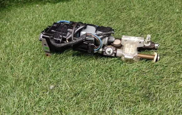 BMW 5 E60 E61 Steering column adjust motor 1171701