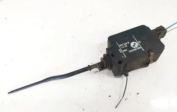 BMW 3 E46 Central locking motor 8372240 67118372240