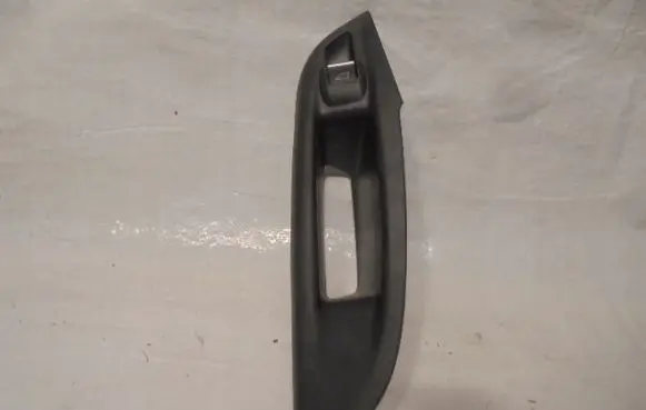 Ford Focus Electric window control switch BM51A237W20BE