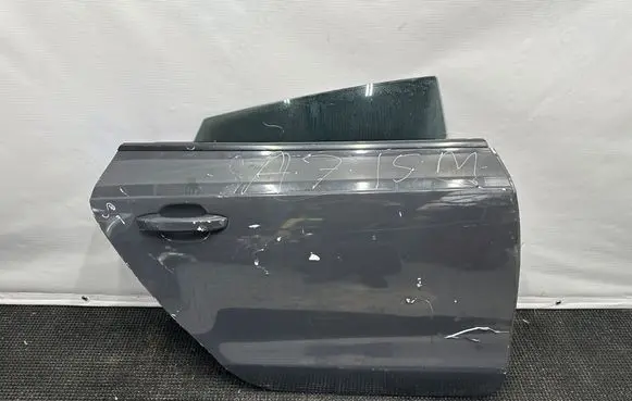 Audi A7 S7 4G Rear door