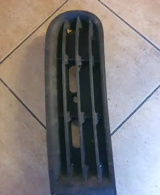 Audi A3 S3 8L Front bumper lower grill 8L0807489A
