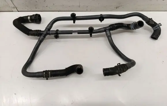 Audi A6 S6 C8 4K Engine coolant pipe/hose 4K0121525A