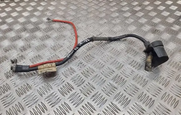 Volkswagen PASSAT B6 Positive cable (battery) 1K0971909