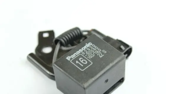 Lexus GS 250 350 300H 450H Other relay 8293030040
