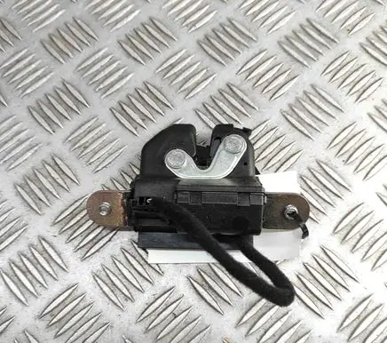 Fiat 500 Tailgate/trunk/boot lock/catch/latch 52161766