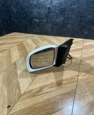 Mercedes-Benz R W251 Front door electric wing mirror a2518102916