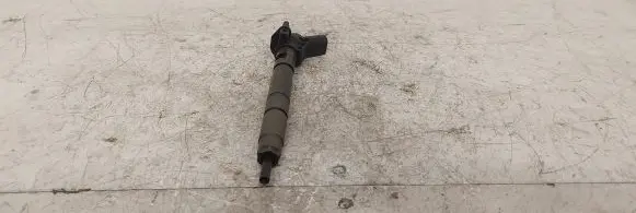 Audi A6 S6 C6 4F Fuel injector 059130277AB