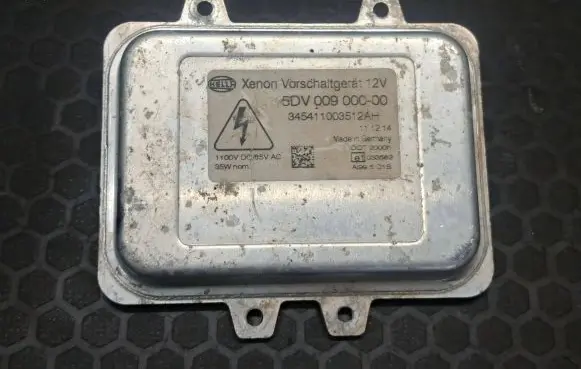 BMW 5 E60 E61 Headlight ballast module Xenon 5DV00900000 345411003512AH