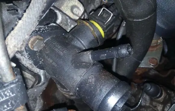 Volkswagen Caddy Engine coolant pipe/hose 1114501200