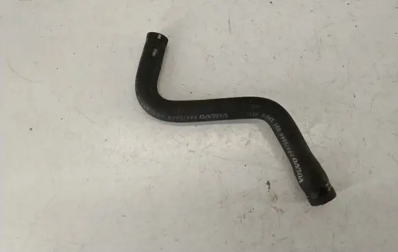 Volvo V70 Engine coolant pipe/hose 09475844