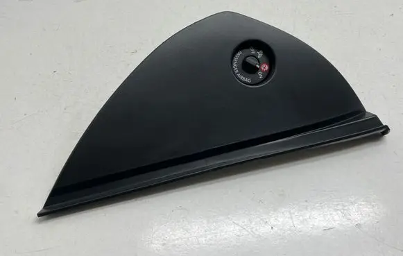 Renault Captur Dashboard side end trim 698209511R 00134698