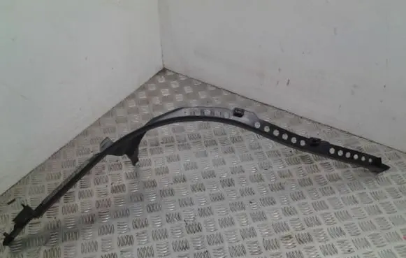 Audi RS4 Other interior part 8E0867768A