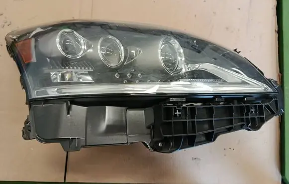 Lexus LS 460 - 600H Headlight/headlamp 5213350070