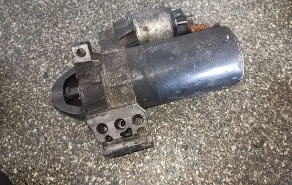 BMW 7 F01 F02 F03 F04 Starter motor 2339304046