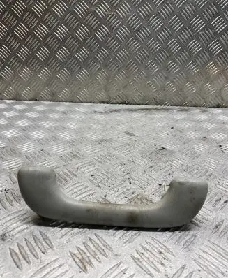 Nissan Qashqai Front interior roof grab handle 8200000099